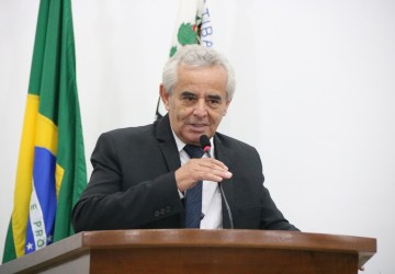 Zé Machado solicita revitalização da Praça Soldado Constitucionalista (Tanque)