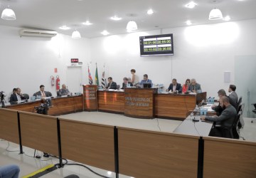 Câmara aprova vetos do Executivo a três projetos de lei de autoria do Legislativo