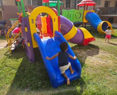 Prefeitura instala playgrounds em mais de 60 escolas municipais e creches comunitárias